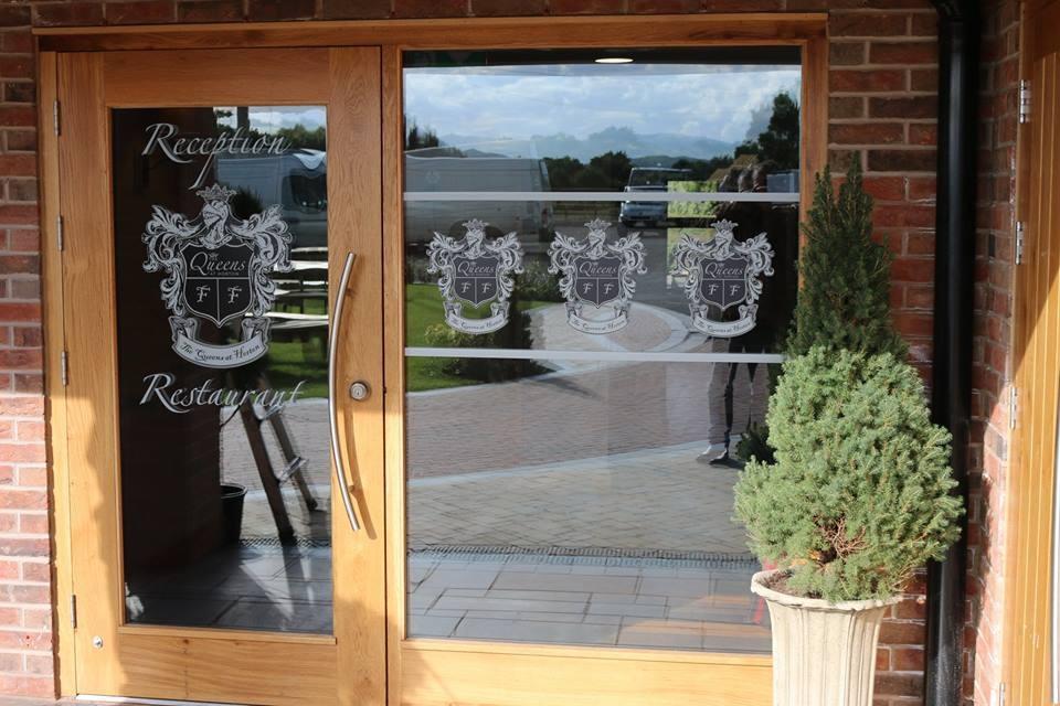 The Queens At Horton Telford Luaran gambar